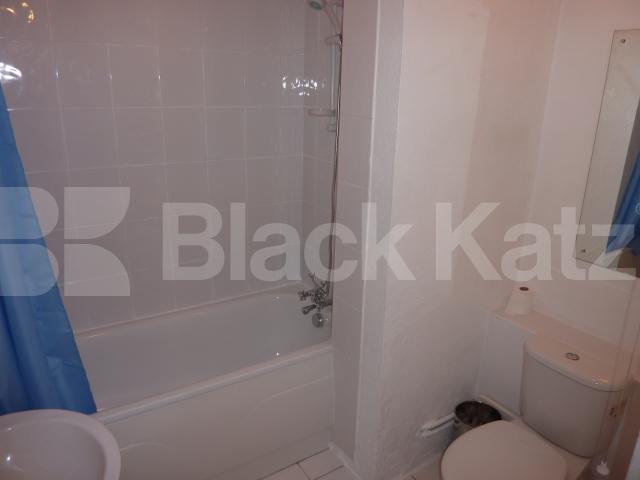 			NEW INSTRUCTION!, 2 Bedroom, 1 bath, 1 reception Flat			 Haverstock Hill, BELSIZE PARK-CHALK FARM